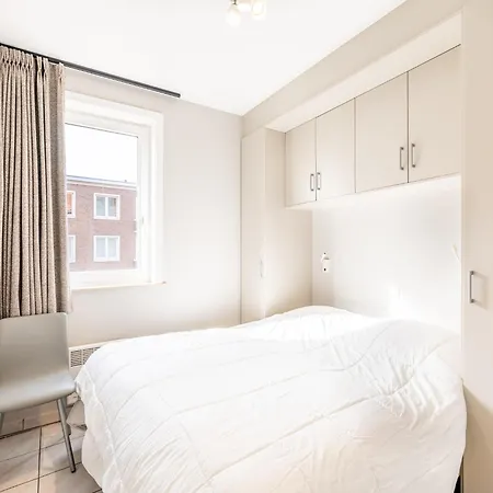 In With Sea View, Cleaning Included * Koksijde