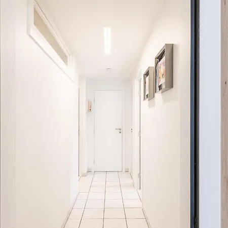 In With Sea View, Cleaning Included Apartamento *