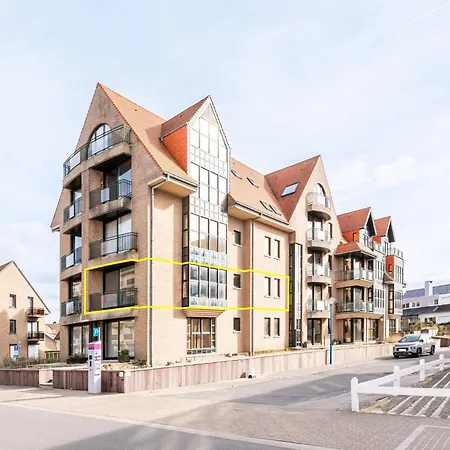 Apartament In With Sea View, Cleaning Included *
