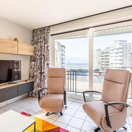 In With Sea View, Cleaning Included Apartamento
